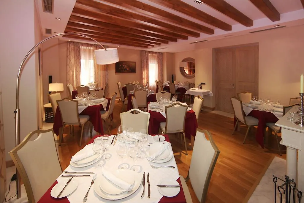 Отель Casa Consistorial Фуэнхирола 4*,  Испания